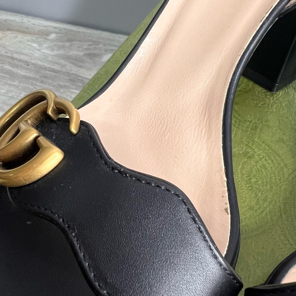 Gucci AUTHENTIC Marmont High Block Heel Sandal - Picture 14 of 17